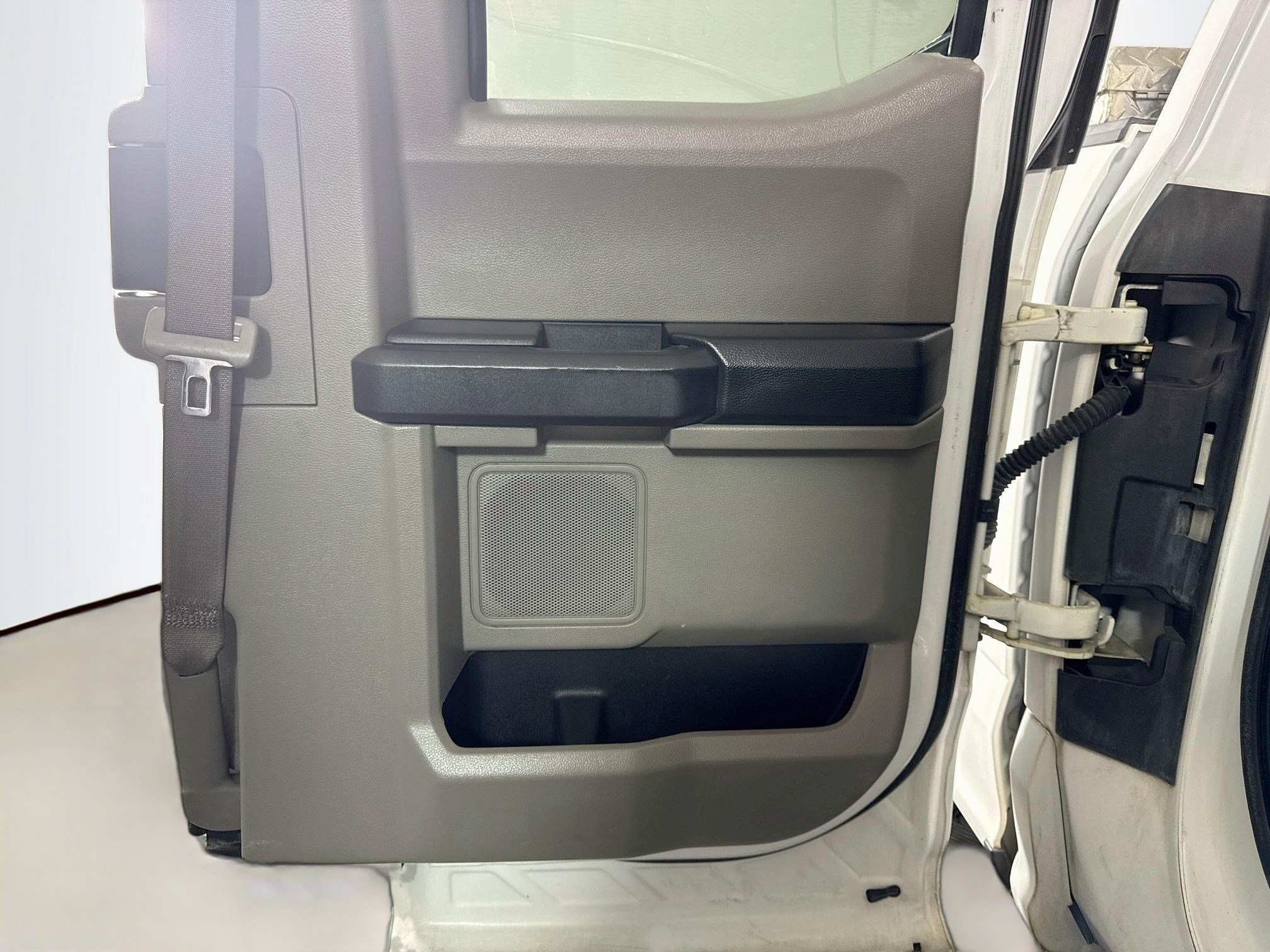 Used 2018 Ford F150 XL w/ Trailer Tow Package RWD image 25