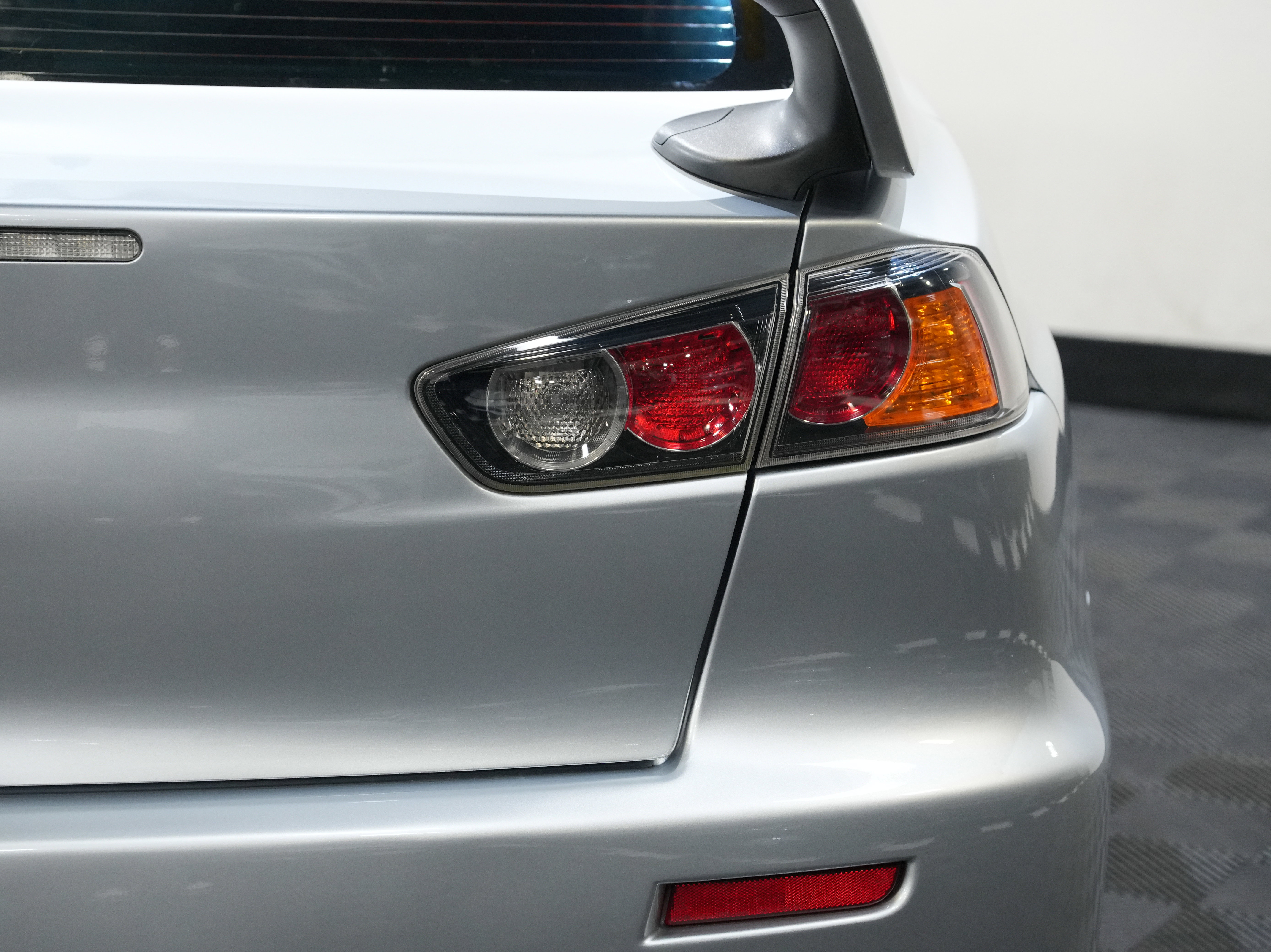 Used 2015 Mitsubishi Lancer Evolution GSR image 17