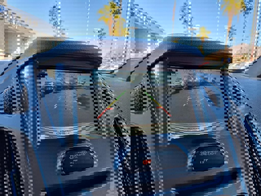 Used 2014 Ford Transit Connect Titanium image 3