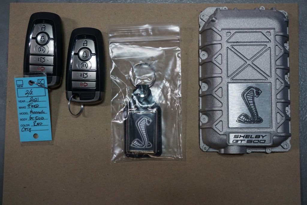 Used 2021 Ford Mustang Shelby GT500 w/ Carbon Fiber Track Pack RWD image 83