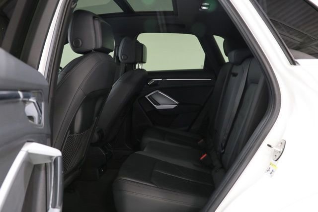 Used 2020 Audi Q3 2.0T Premium AWD/4WD image 31