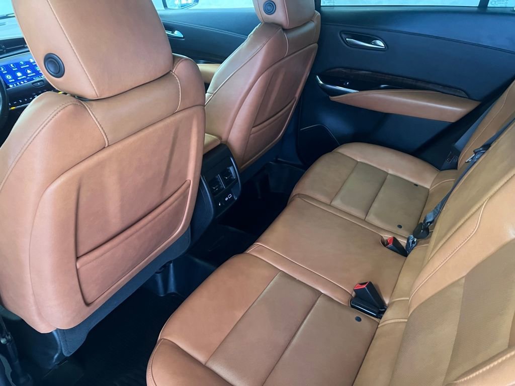 Used 2023 Cadillac XT4 Sport image 40