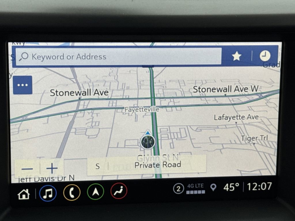 Used 2023 GMC Acadia AT4 image 31