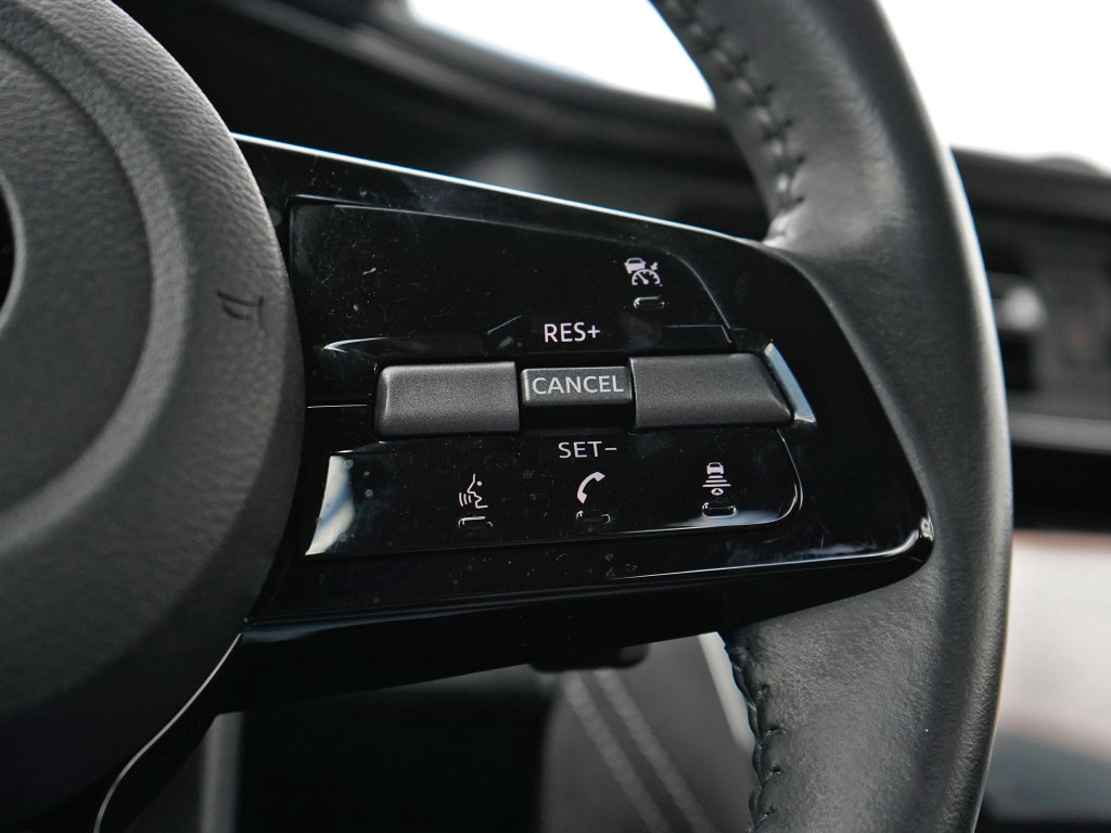 Used 2024 Nissan Z Sport w/ Floor Mat Package RWD image 15