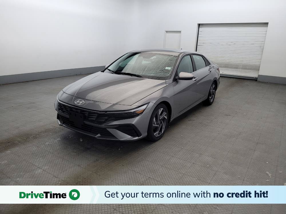 Used 2025 Hyundai Elantra SEL