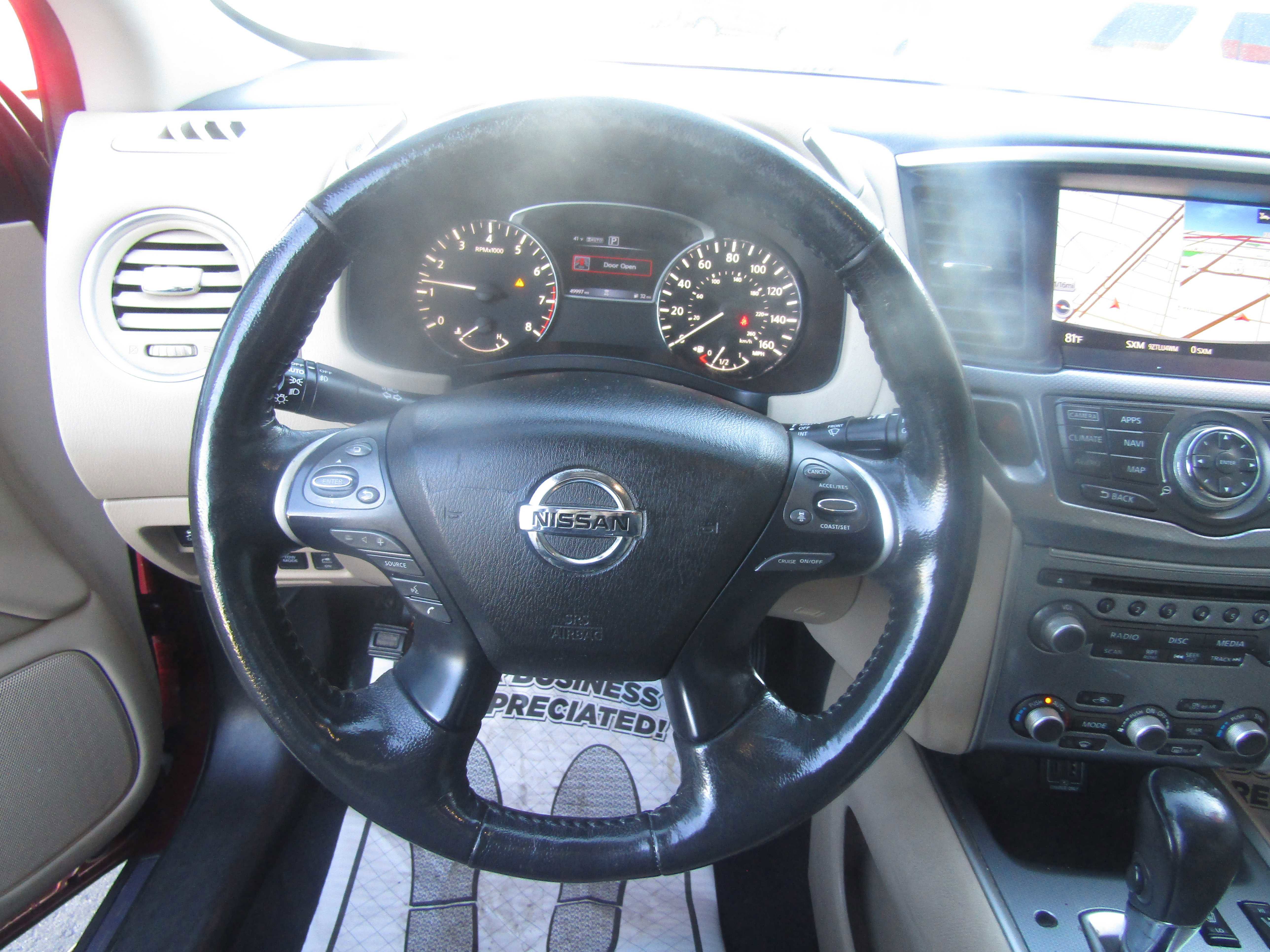 Used 2020 Nissan Pathfinder SL AWD/4WD image 14