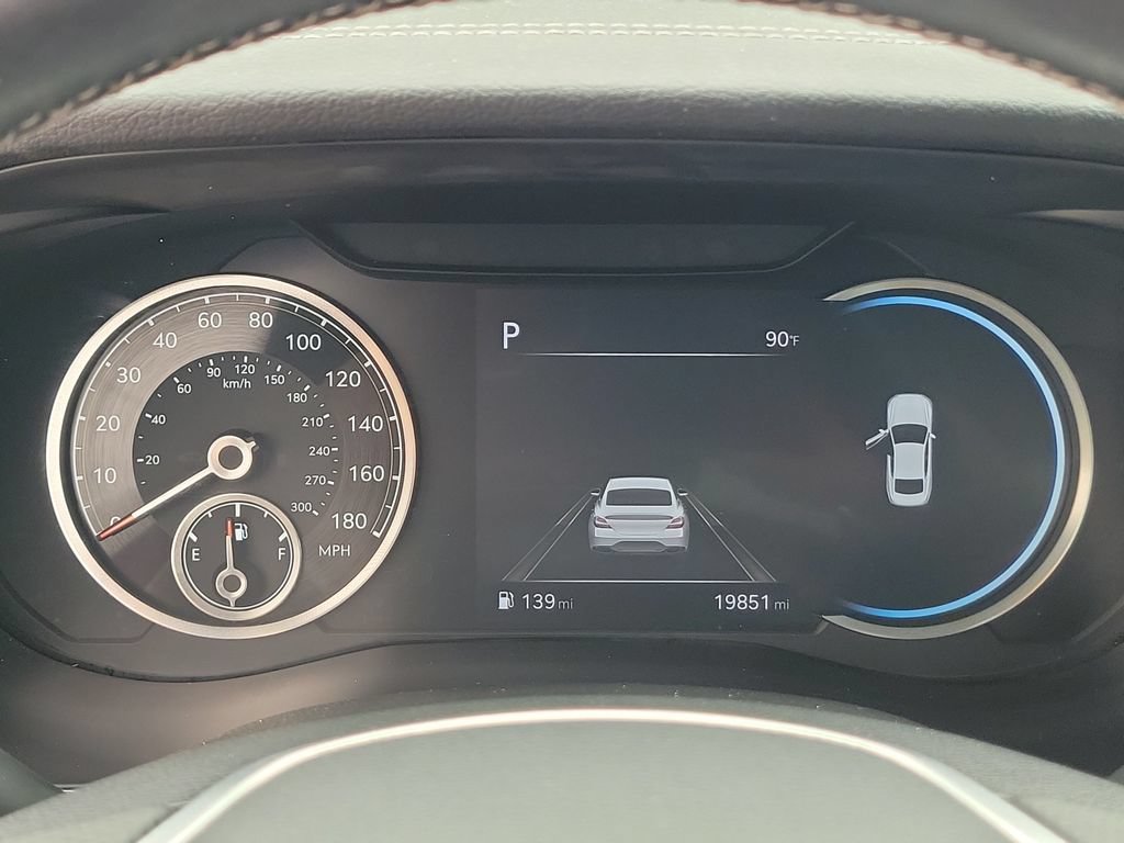 Used 2022 Genesis G70 3.3T RWD image 22