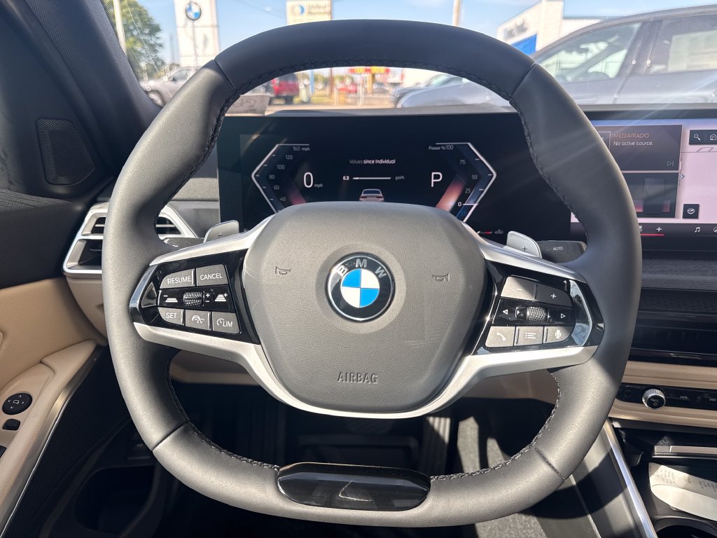 Used 2026 BMW 330i xDrive Sedan w/ Premium Package AWD/4WD image 14