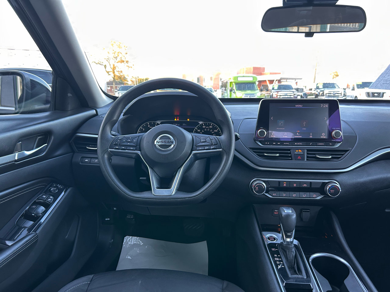 Used 2021 Nissan Altima 2.5 SV image 14