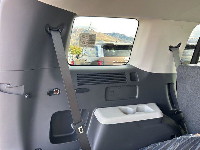 New 2026 Hyundai Santa Fe SE image 36