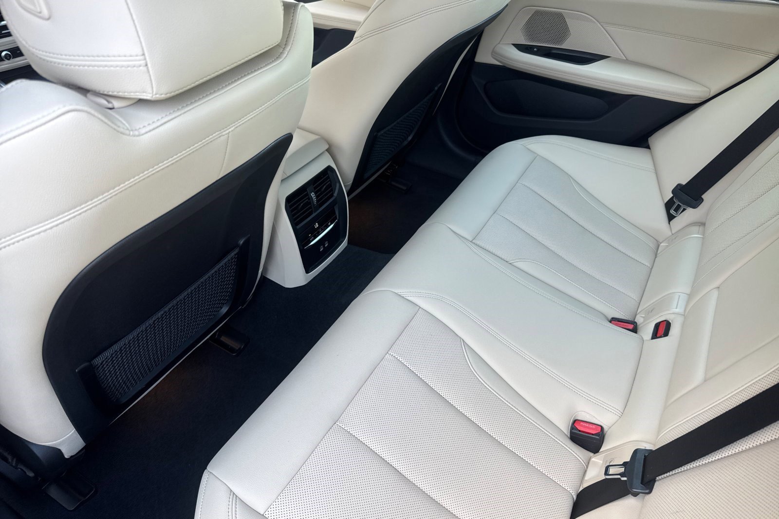 Certified 2023 BMW i4 eDrive35 RWD image 27