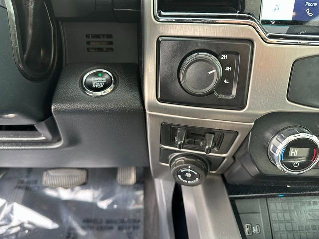Used 2022 Ford F450 Platinum w/ FX4 Off-Road Package image 24