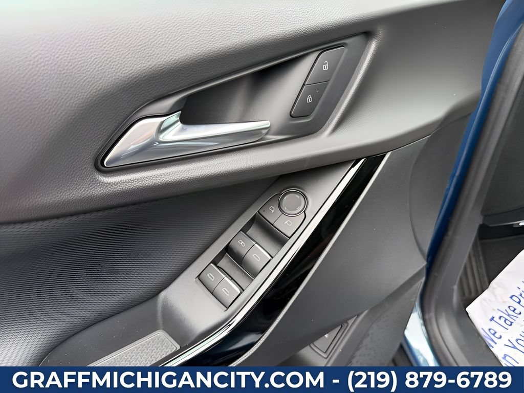 New 2027 Chevrolet Equinox RS AWD/4WD image 11