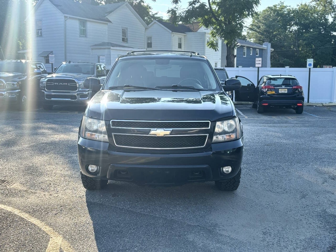 Used 2011 Chevrolet Suburban LT AWD/4WD image 2