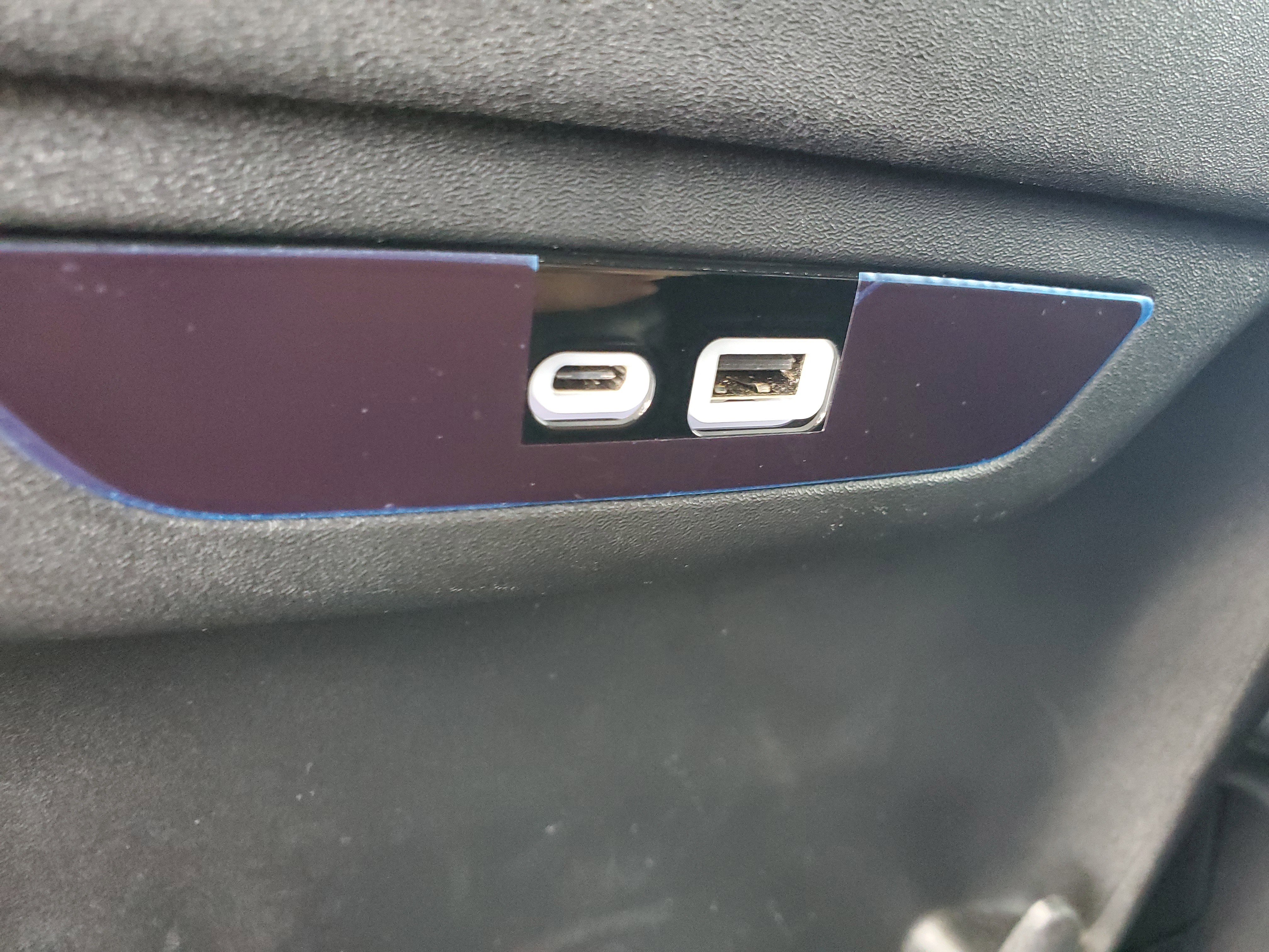 Used 2025 Chrysler Pacifica Select FWD image 13