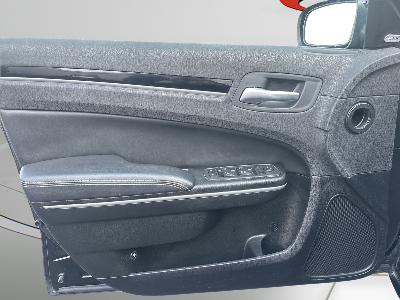 Used 2023 Chrysler 300 S image 13