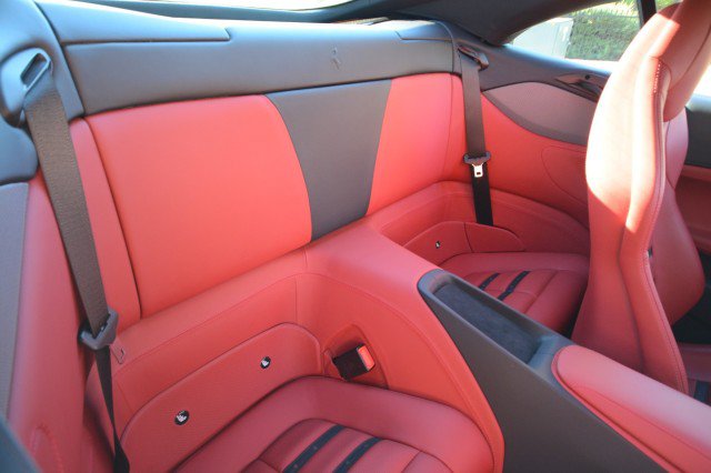 Used 2019 Ferrari Portofino RWD image 27
