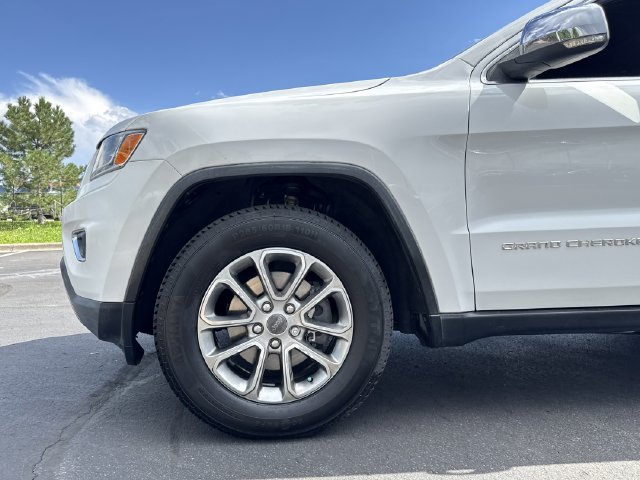 Used 2016 Jeep Grand Cherokee Limited w/ Trailer Tow Group IV AWD/4WD image 31