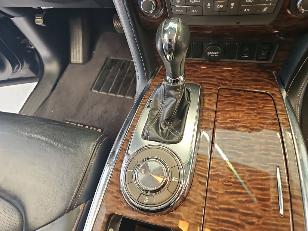 Used 2017 Nissan Armada SL image 29