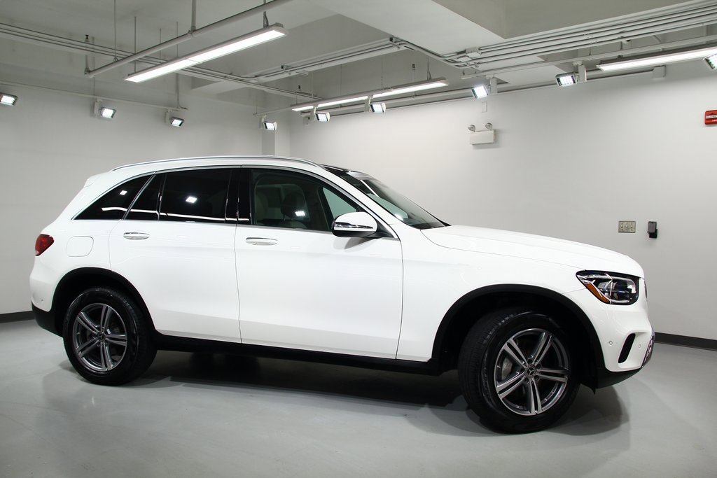 Used 2022 Mercedes-Benz GLC 300 4MATIC image 9