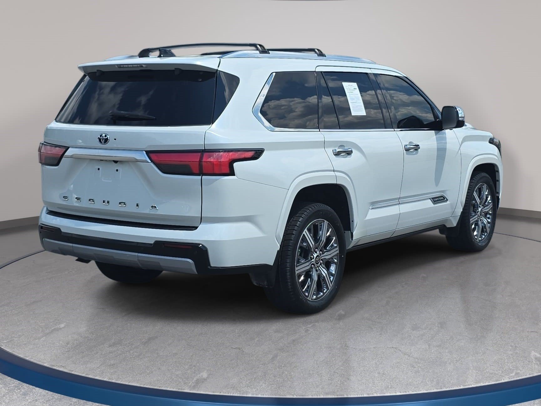 Used 2023 Toyota Sequoia Capstone AWD/4WD image 5