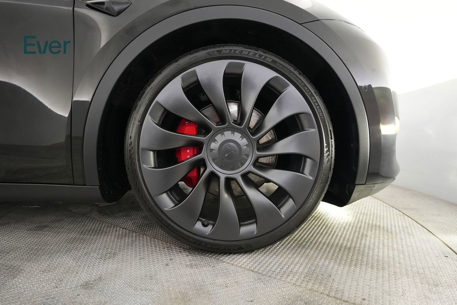 Used 2022 Tesla Model Y Performance image 19