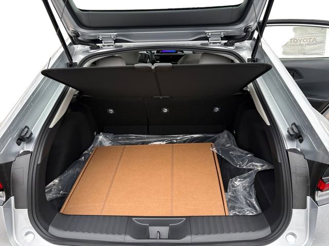 New 2026 Toyota Prius LE image 12