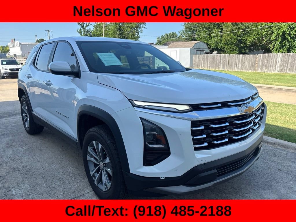 Used 2026 Chevrolet Equinox LT FWD image 3