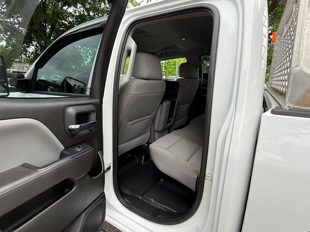 Used 2017 GMC Sierra 2500 4x4 Double Cab w/ Sierra Convenience Package image 11