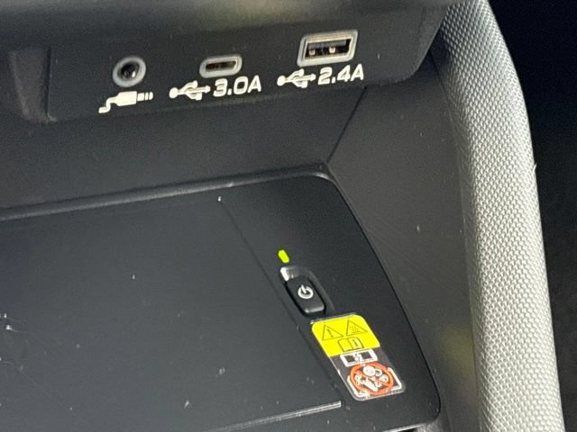 Used 2025 Subaru Forester Touring AWD/4WD image 19