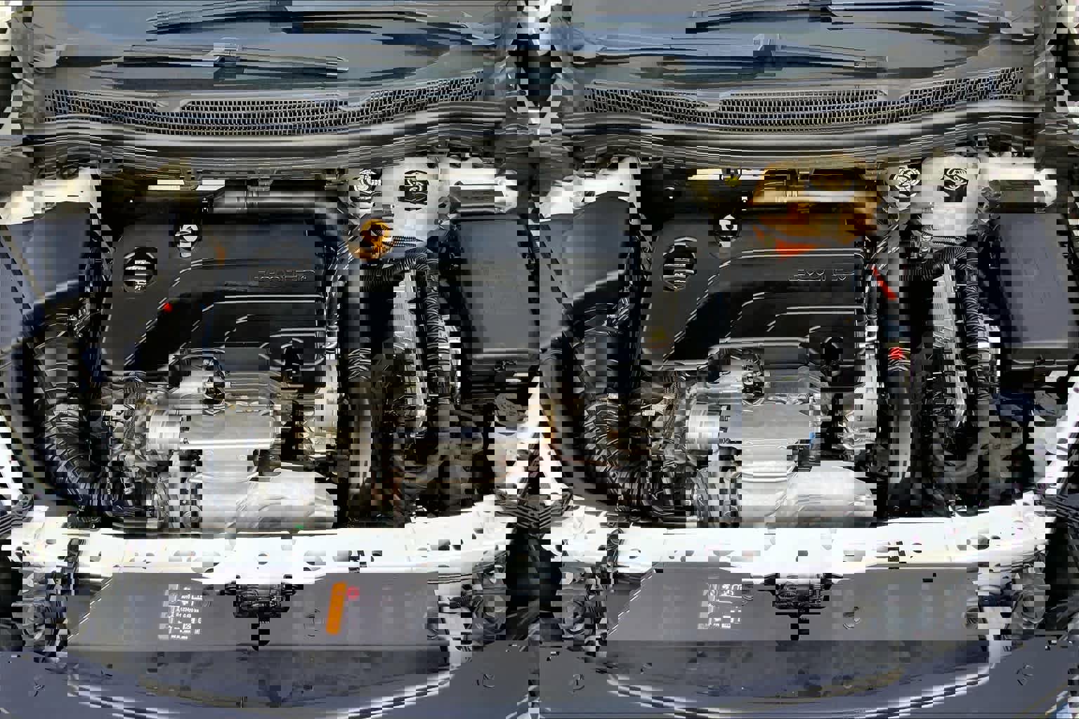 Used 2019 Chevrolet Cruze LS w/ LS Fleet Convenience Package image 29