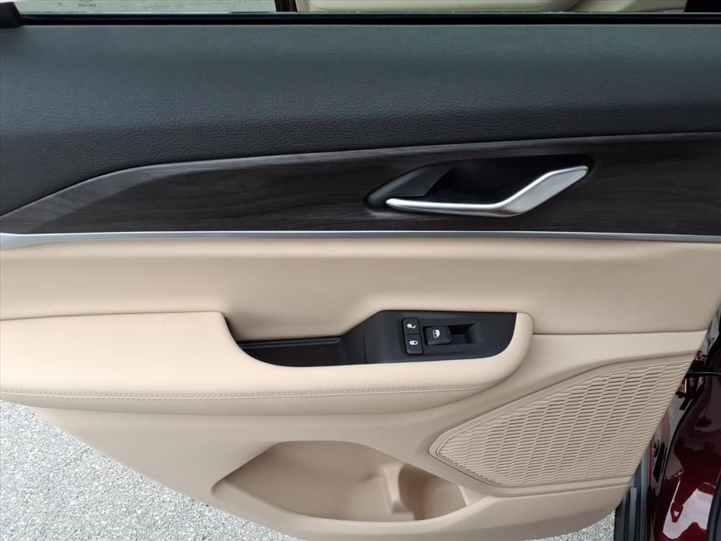 New 2025 Jeep Grand Cherokee Limited image 35