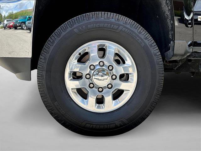 Used 2015 Chevrolet Silverado 2500 LTZ w/ Driver Alert Package image 10