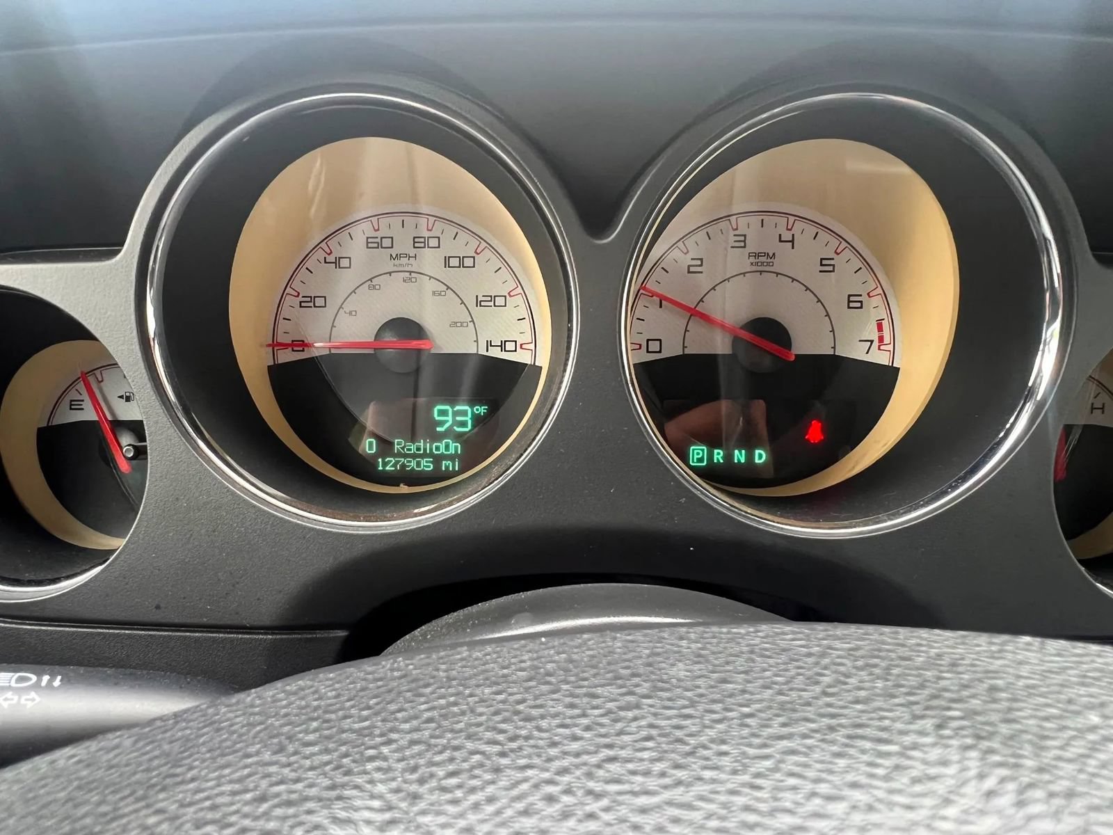 Used 2014 Dodge Challenger SXT RWD image 12