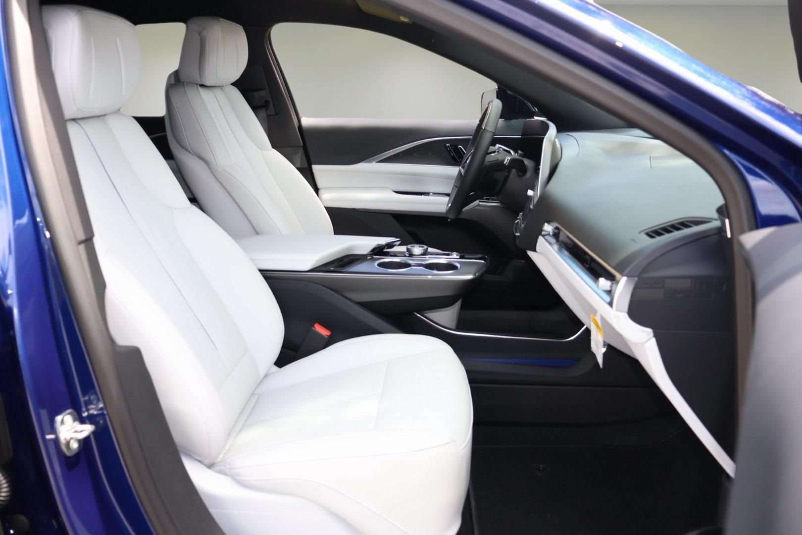New 2026 Cadillac Lyriq Sport RWD image 18