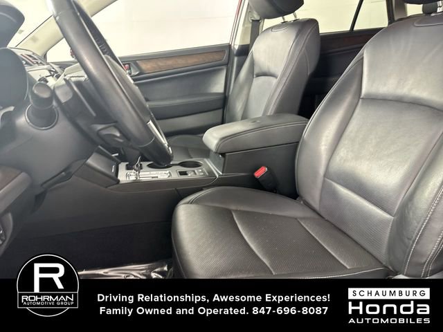 Used 2015 Subaru Outback 2.5i Limited AWD/4WD image 4