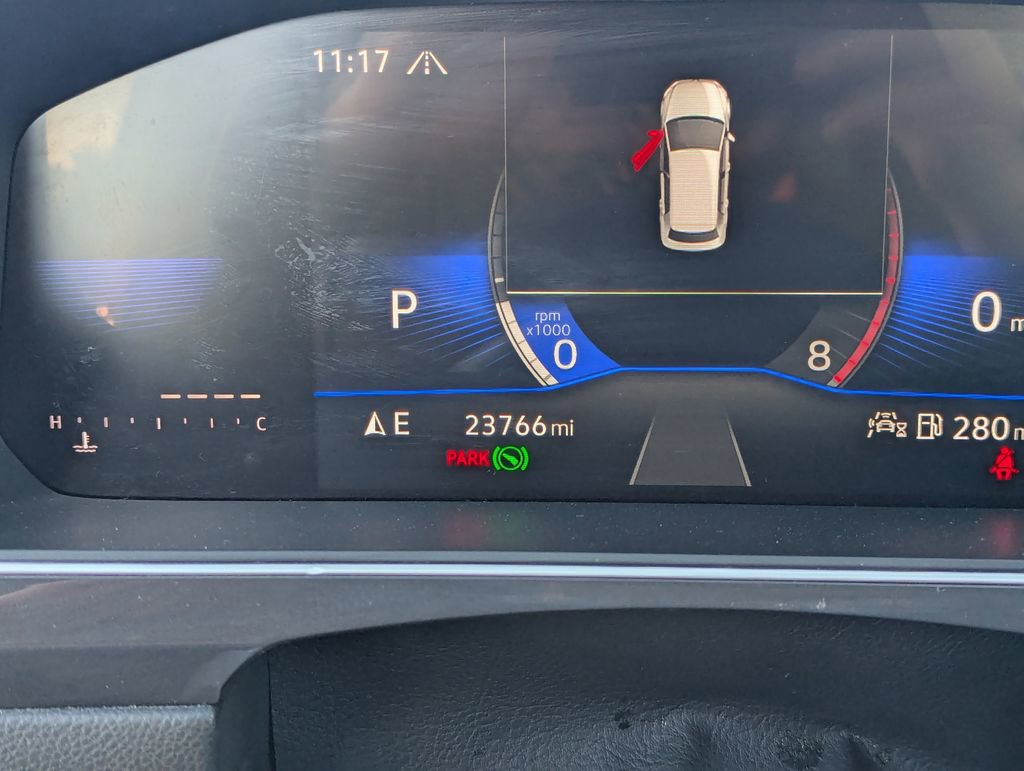 Used 2024 Volkswagen Tiguan SE image 24