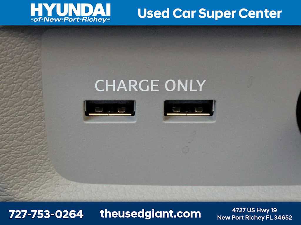 Used 2021 Audi Q5 Premium Plus image 18