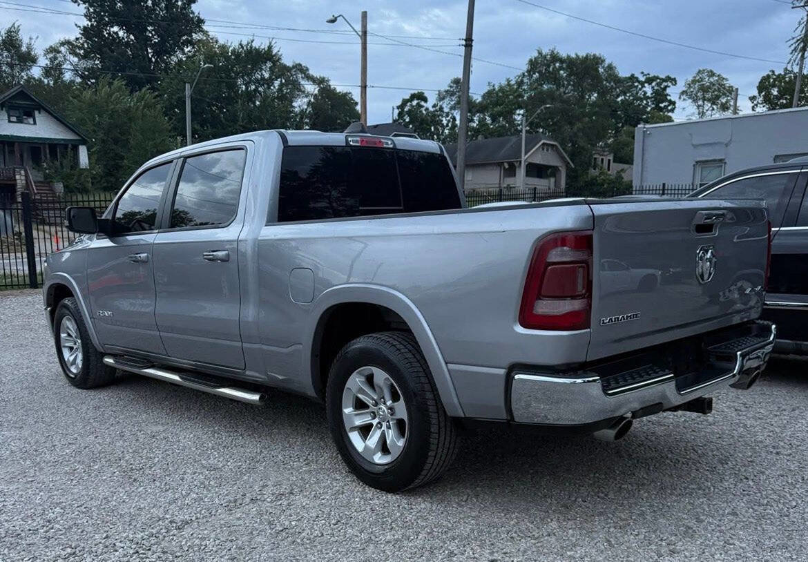 Used 2019 RAM 1500 Laramie image 4