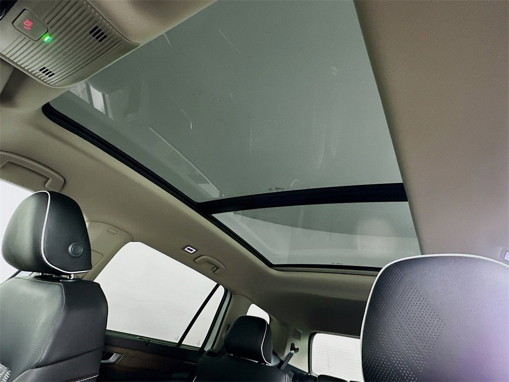 New 2026 Volkswagen Atlas SEL Premium R-Line image 11