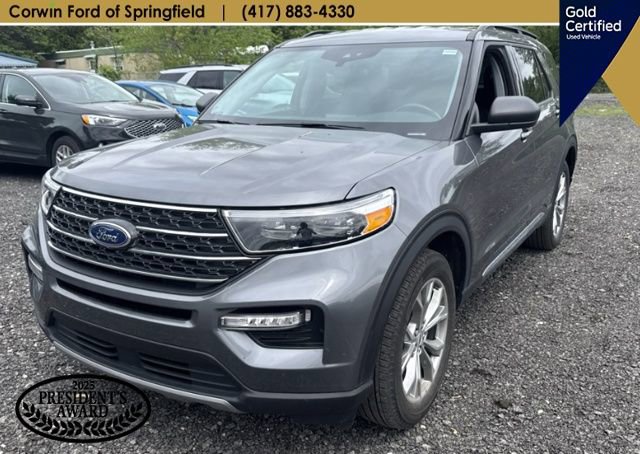 Used 2024 Ford Explorer XLT w/ Equipment Group 202A AWD/4WD image 16