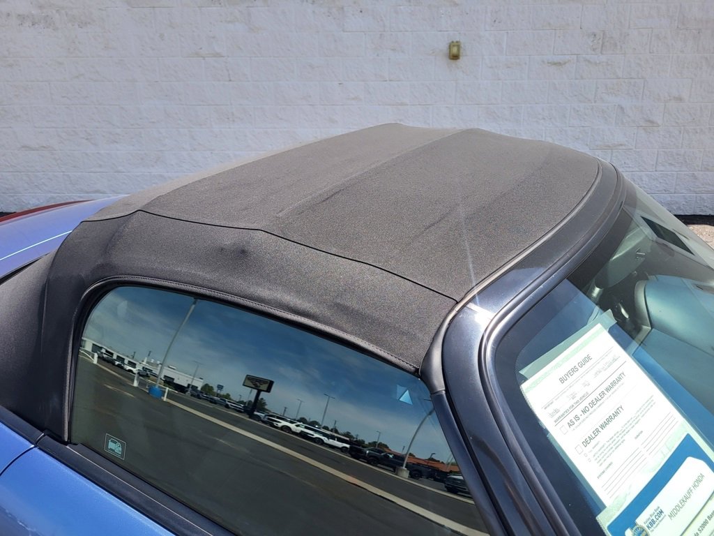 Used 2003 Honda S2000 Base image 8