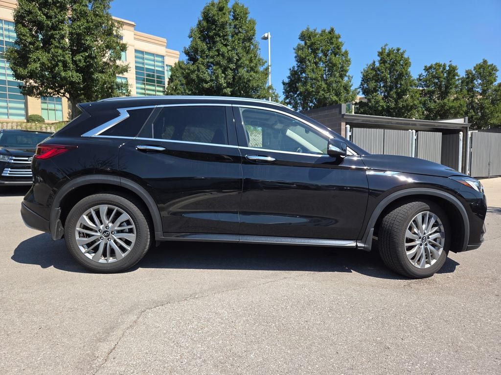 Used 2025 INFINITI QX50 Luxe AWD/4WD image 32