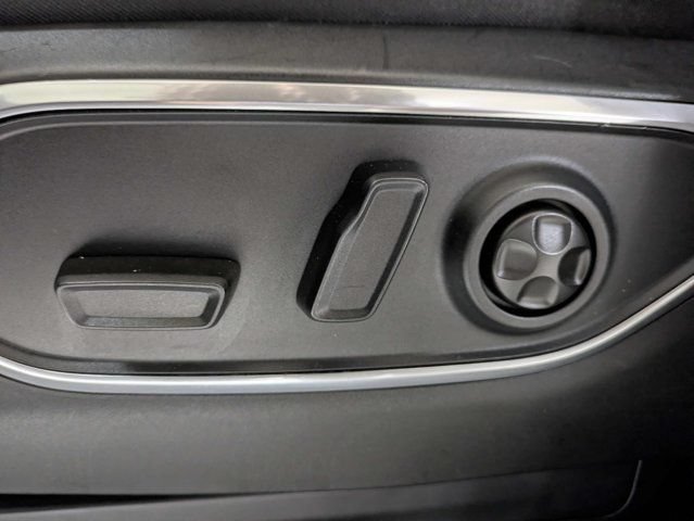 Used 2022 Jeep Wagoneer Series II AWD/4WD image 19