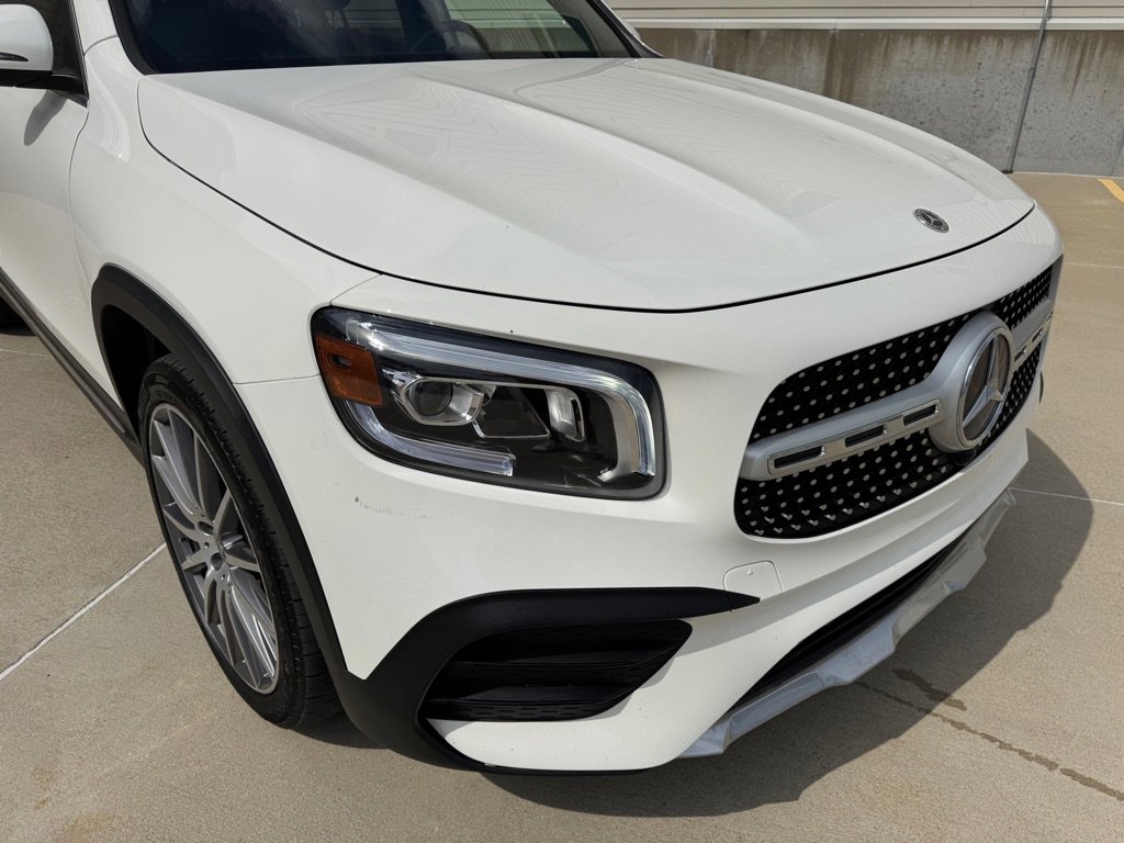 Used 2021 Mercedes-Benz GLB 250 4MATIC image 10