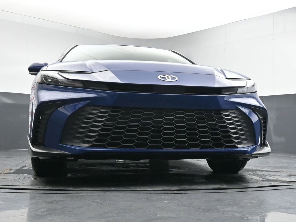 New 2026 Toyota Camry SE image 30
