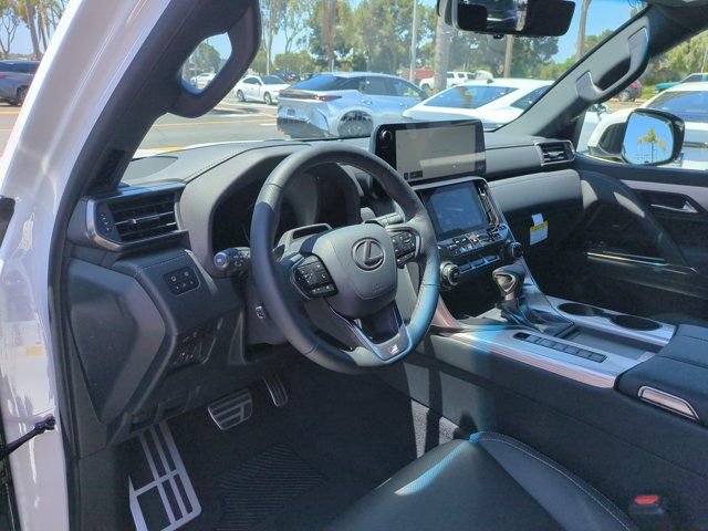 New 2026 Lexus LX 600 F Sport AWD/4WD image 12