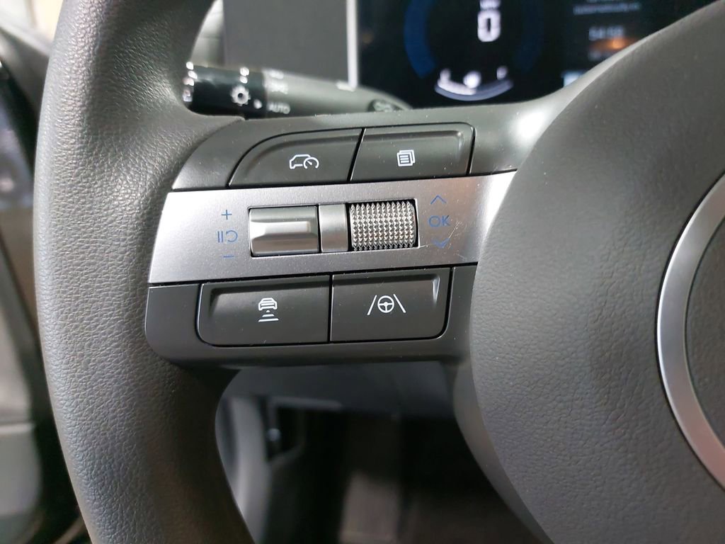 Certified 2025 Hyundai Sonata SE image 16