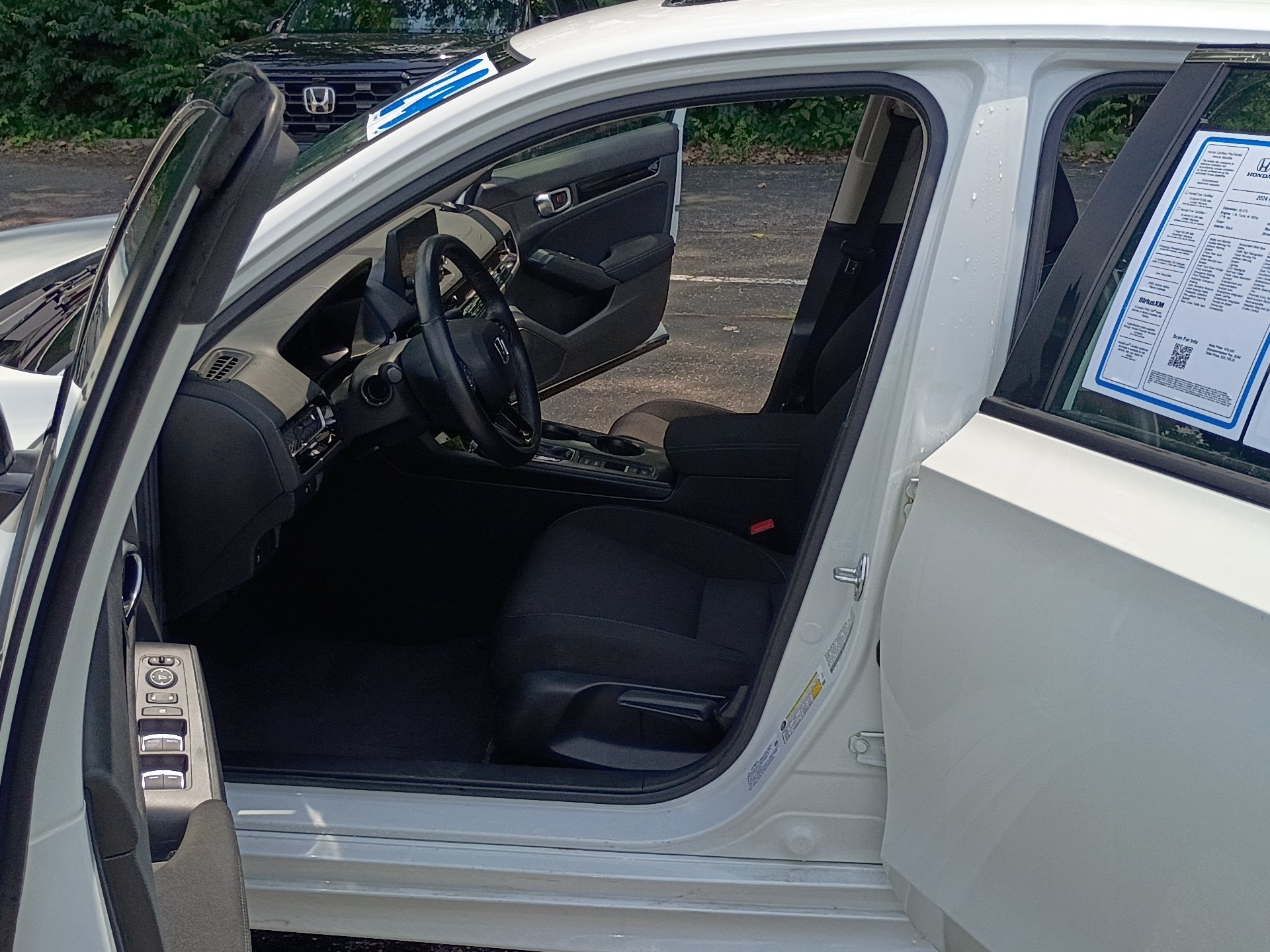 Used 2024 Honda Civic EX image 11