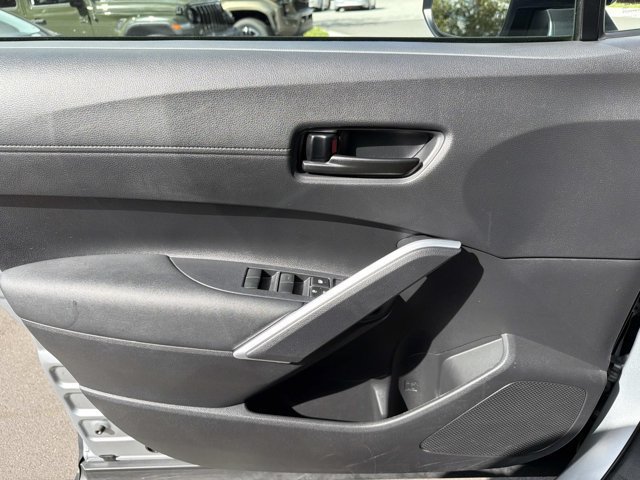 Certified 2023 Toyota Corolla Cross LE FWD image 7